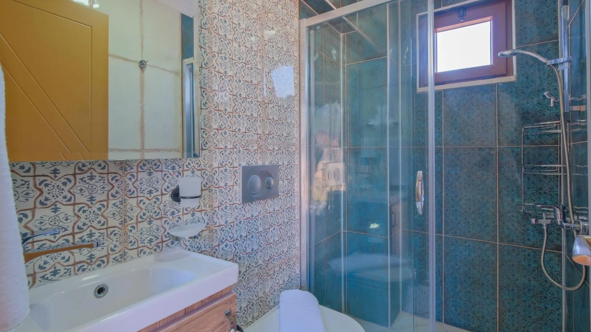 Lavanta Fethiye 0*,  Turcia